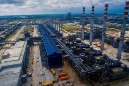 Nigeria’s Dangote Refinery Increases Petrol Output to 650,000 bpd, Exports Begin