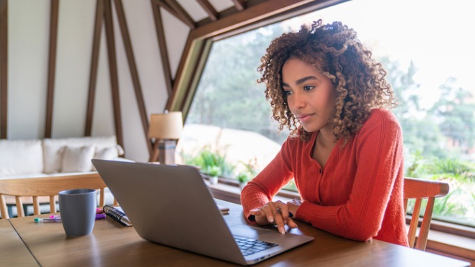The New Side Hustles Making Young Africans More Money Than Traditional Jobs